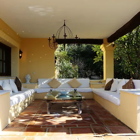 Luxury With Infinity Pool Villa *