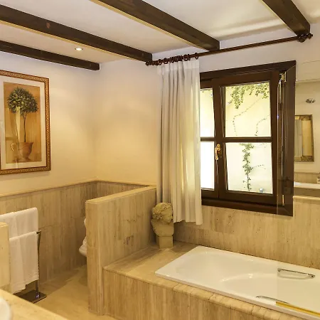 Luxury With Infinity Pool * Estepona